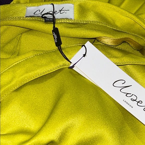NWT Closet London - High neck mid-length pleated dress in Lime size 10 - Picture 3 of 9